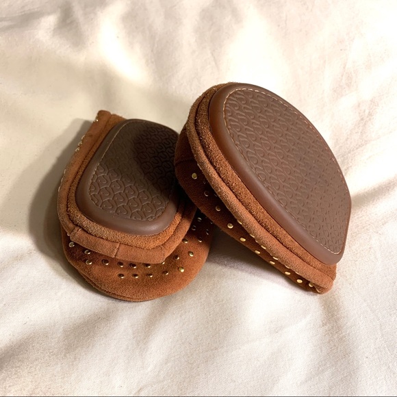 Yosi Samra | Samara Foldable Suede Ballet Flats - Picture 6 of 8